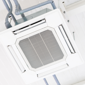 家庭用天井埋め込みエアコン交換：費用相場と最適なタイミング