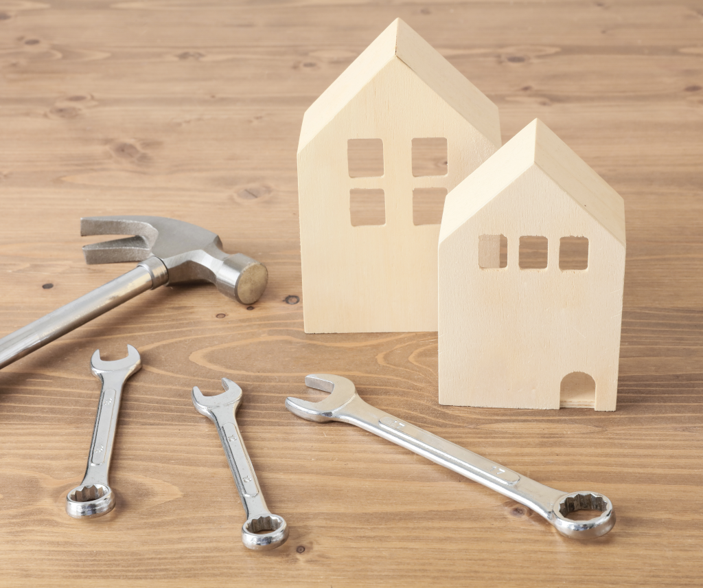 エアコンの修理は自分でできる?業者に頼む?判断基準と費用相場