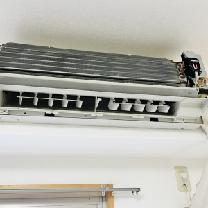 エアコンクリーニングはいつが最適？混む時期を避けてお得に予約する方法