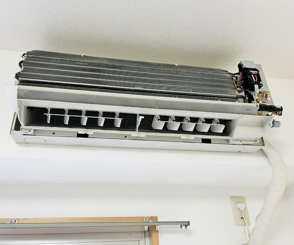 エアコンクリーニングはいつが最適？混む時期を避けてお得に予約する方法