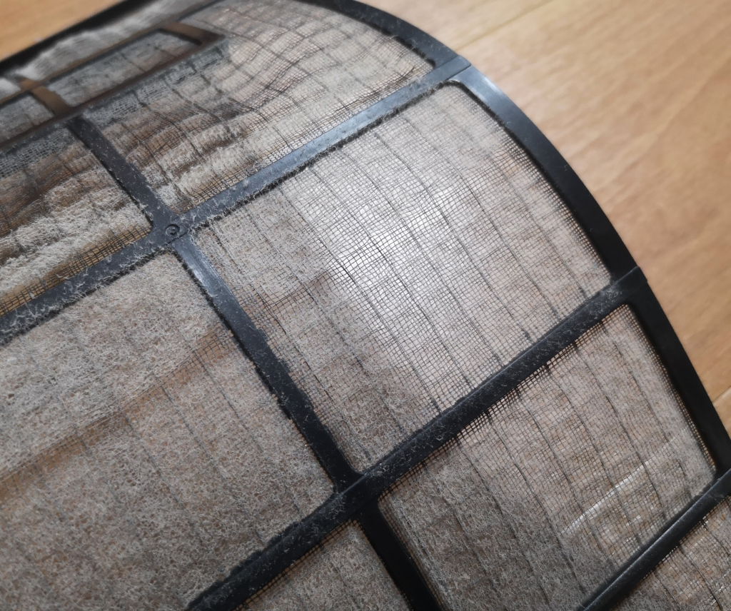 エアコンのお手入れを楽にする！選び方と掃除方法の完全ガイド